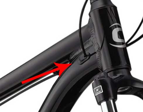 Cannondale Trail 8 internal cable routing