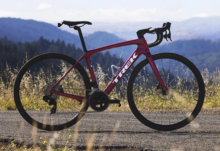 trek domane sl 5 road bike