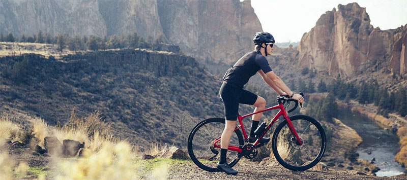 Giant Revolt Review – Gravel Bike Packed With Value