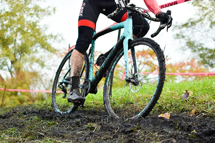 best cyclocross bikes featured image